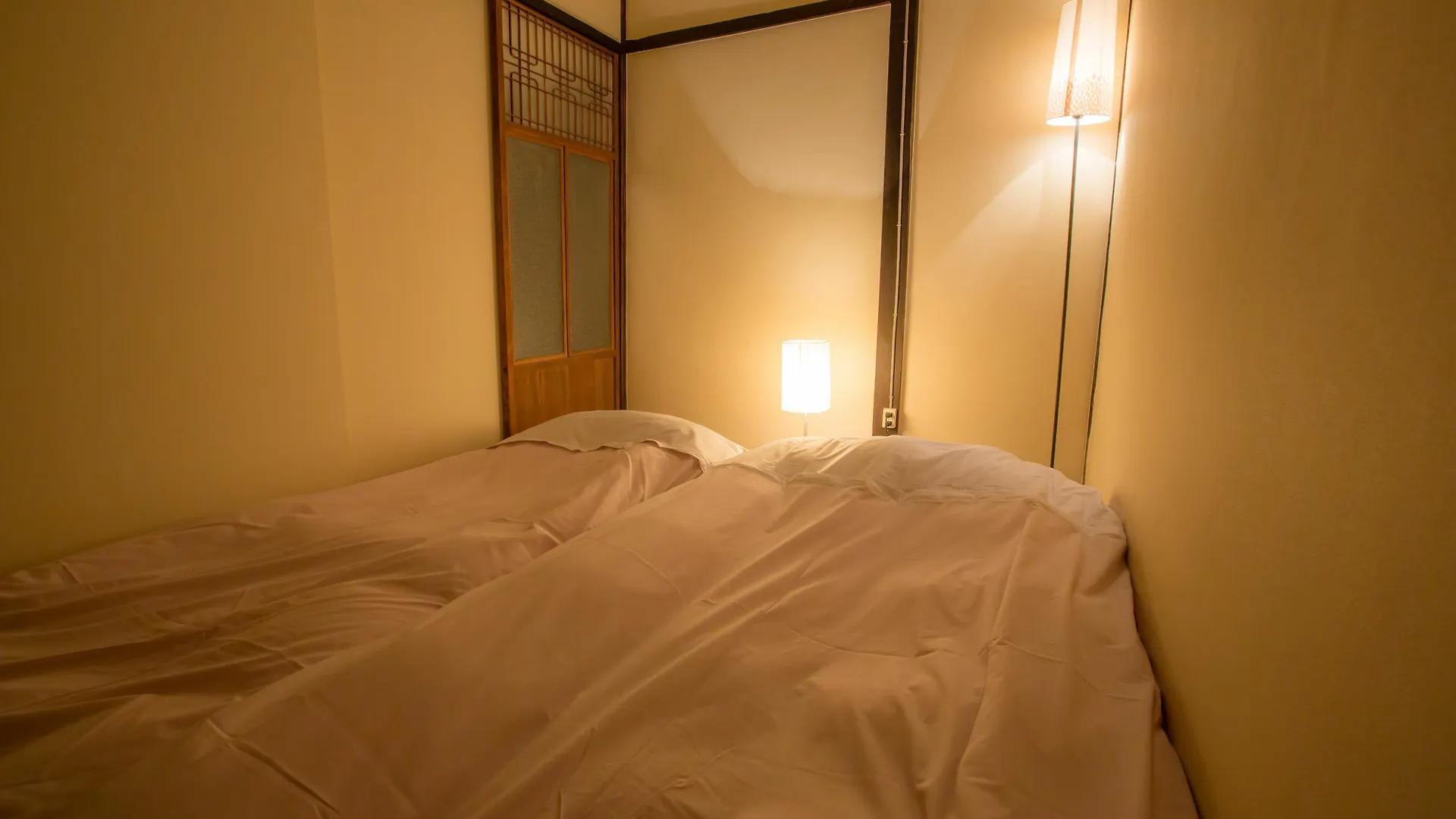 Kyoto Fushimi Ohana Muko 0*,